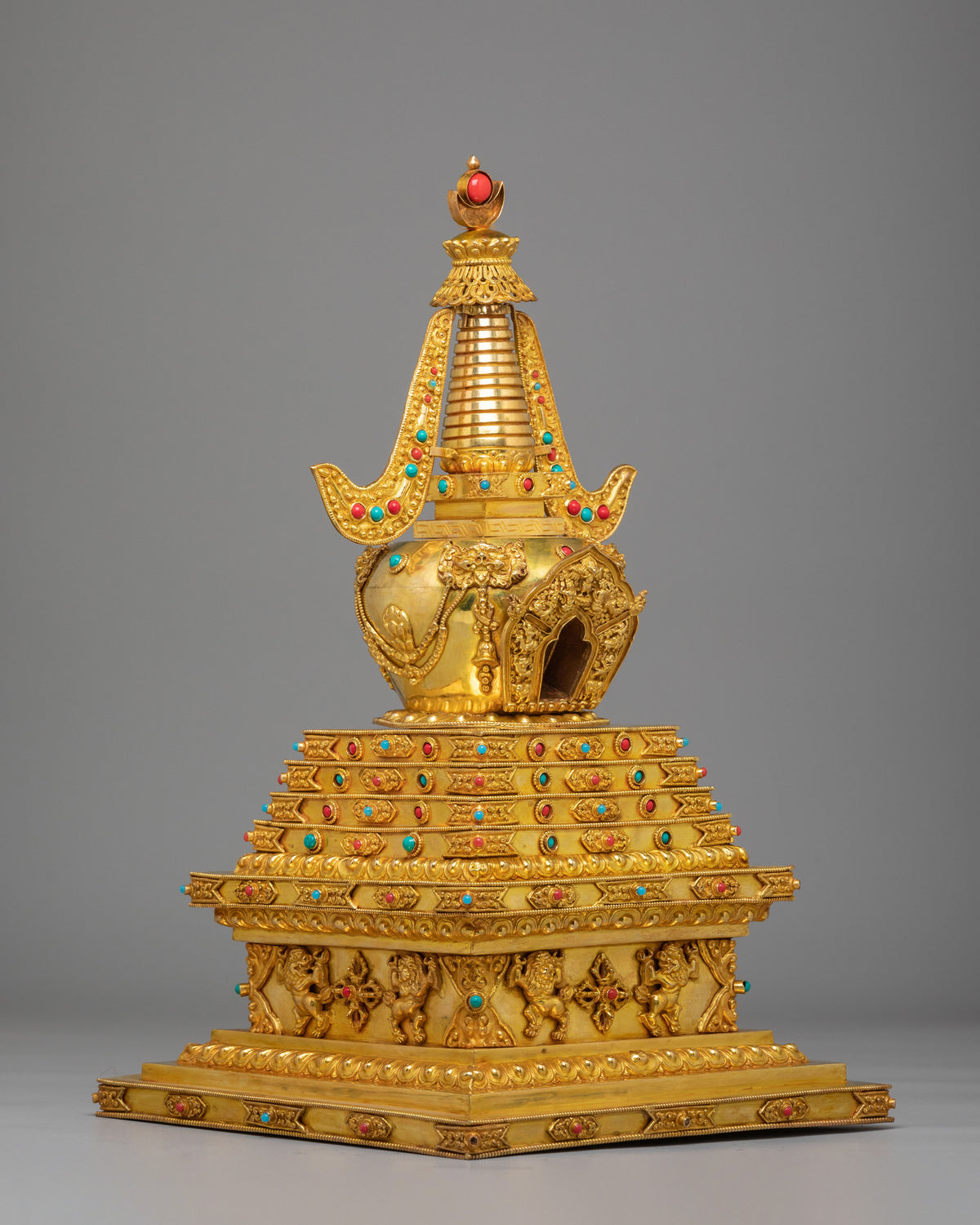 Buddhist Shrine Enlightenment Stupa | Symbol of Enlightenment