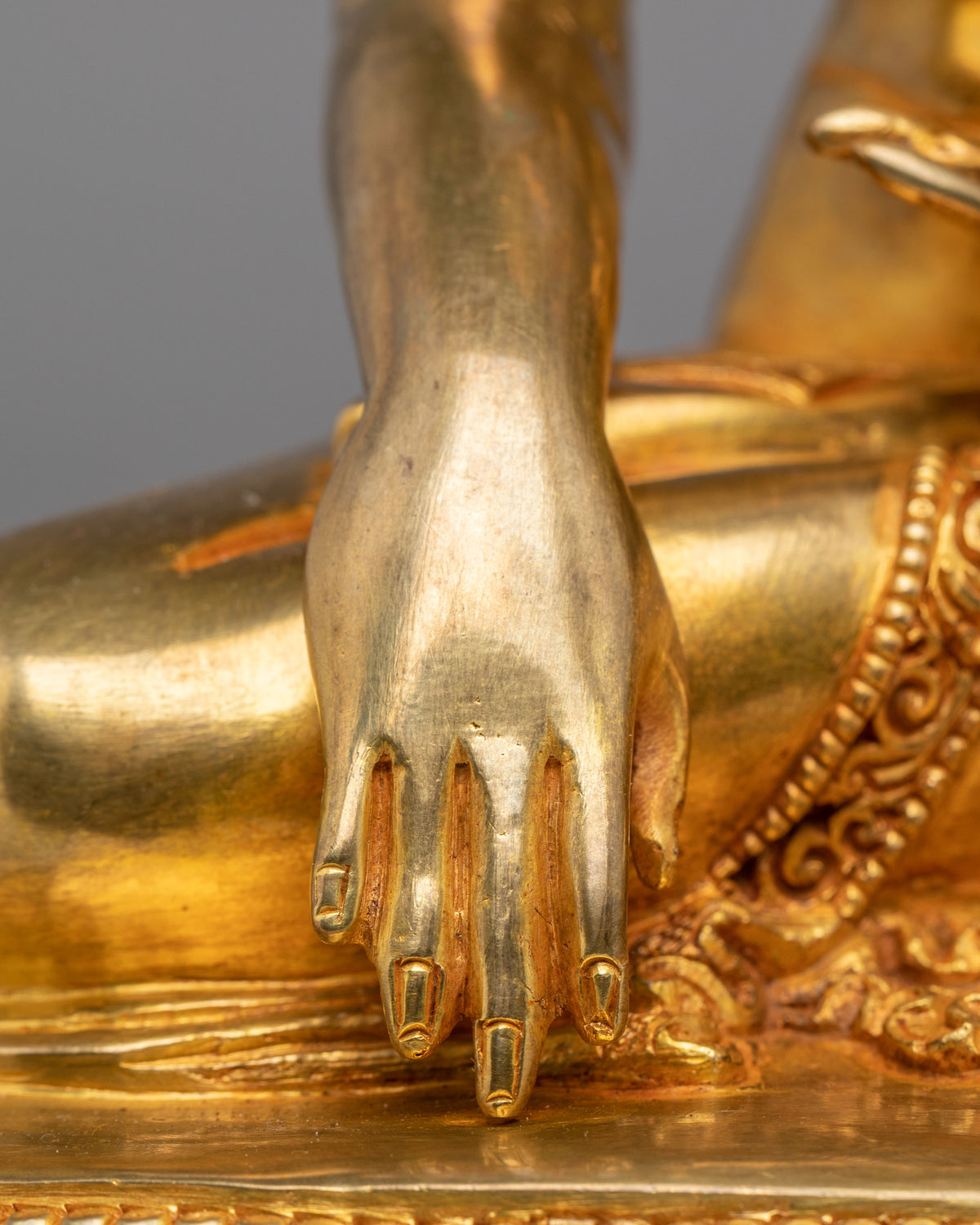 Namo Altar Shakyamuni Buddha Sculpture | Symbol of Enlightenment