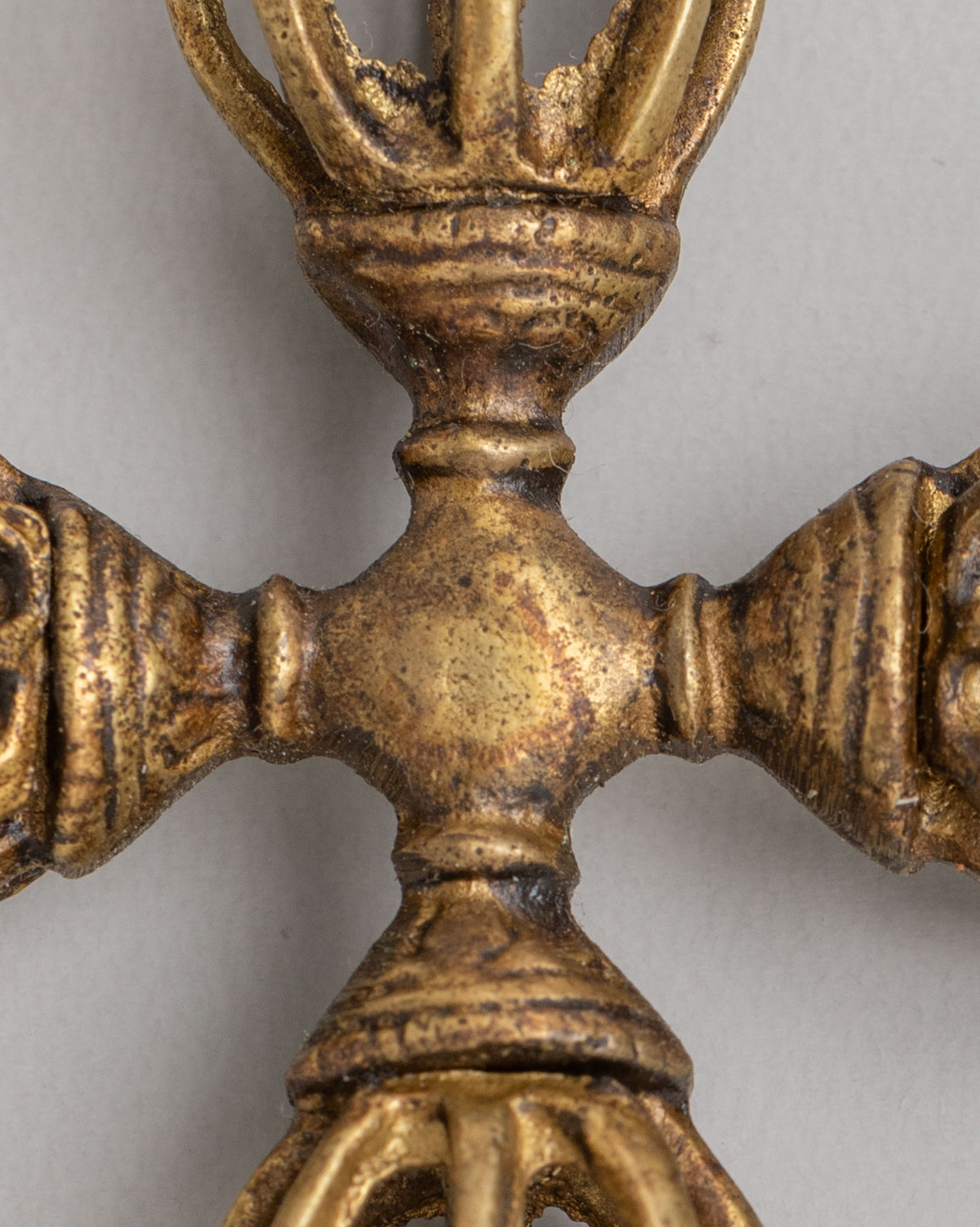 Traditional Tibetan Vishwo Vajra | Bronze Buddhist Ritual Artwork