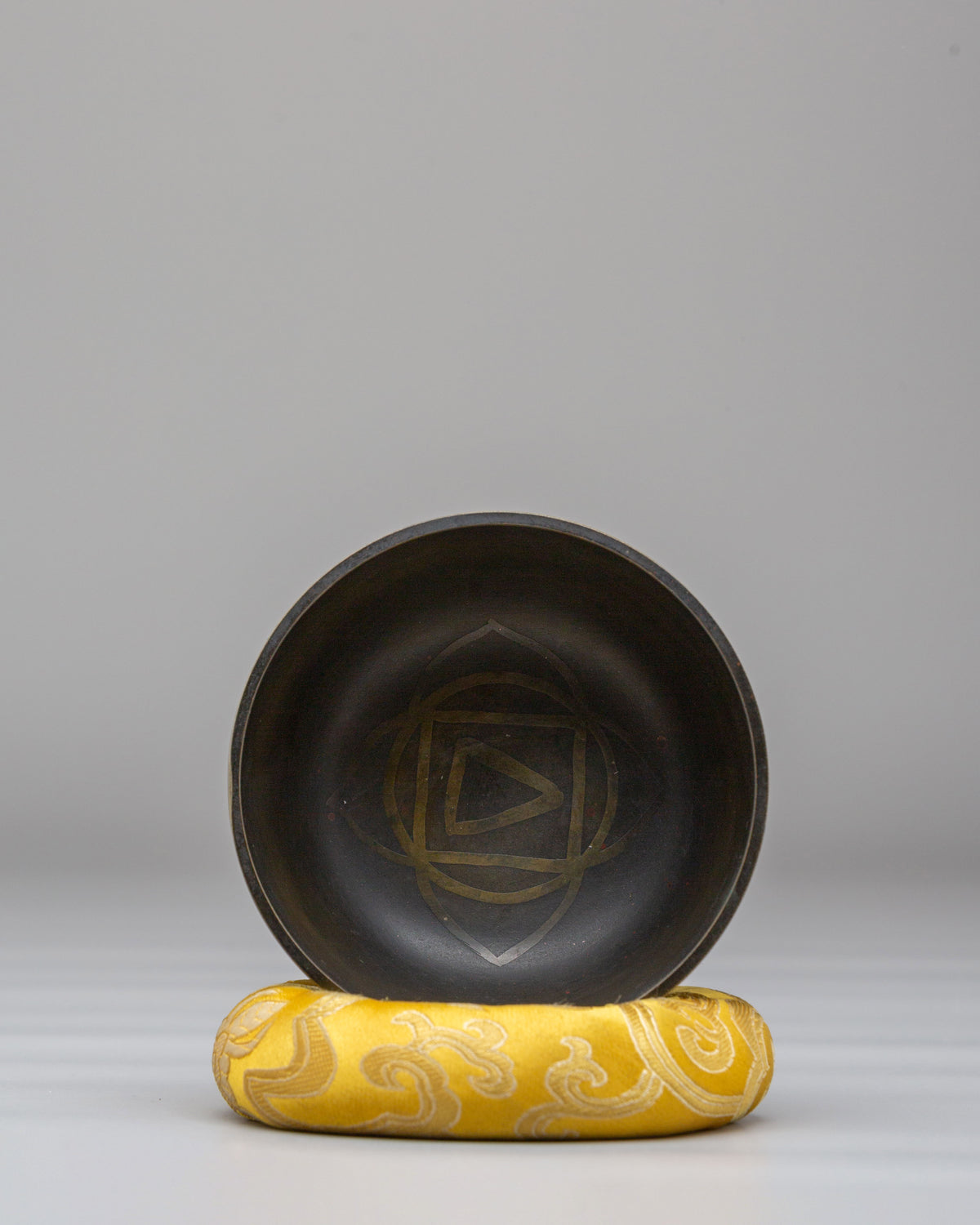 Handmade Himalayan Singing Bowl | Tibetan Meditation Bowl