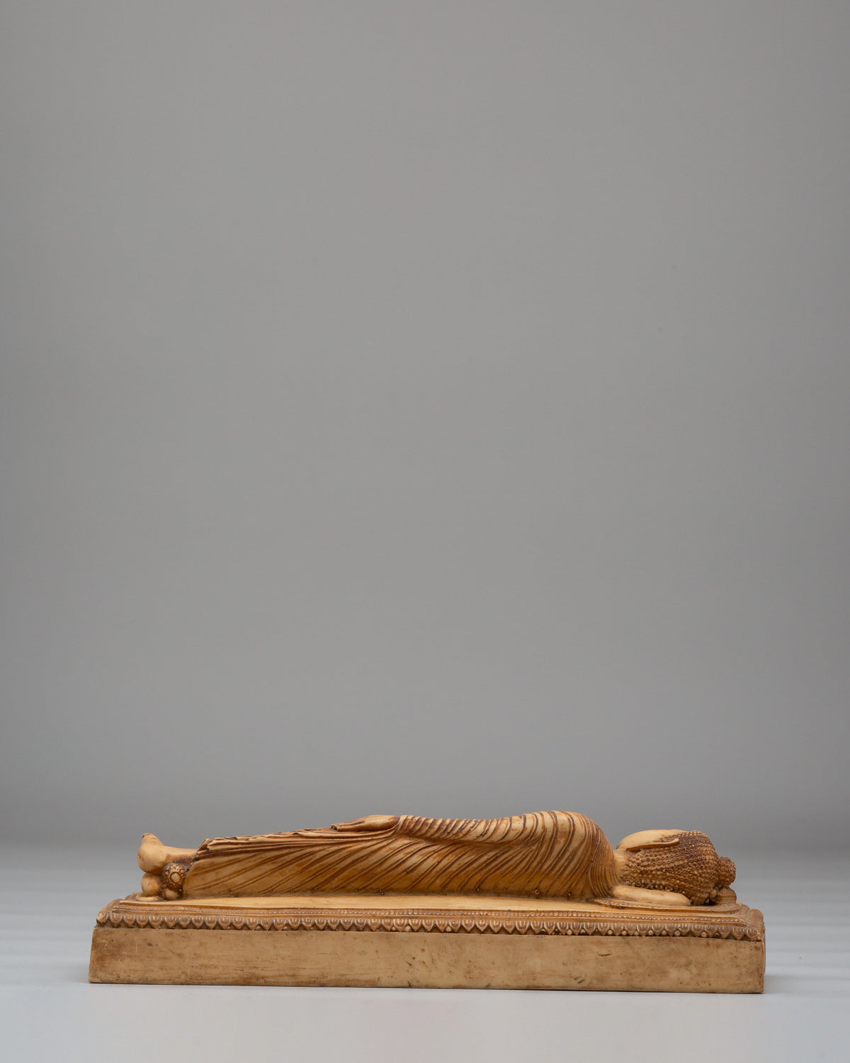 Buddhist Reclining Buddha Statue | Spiritual Meditation & Altar Decor