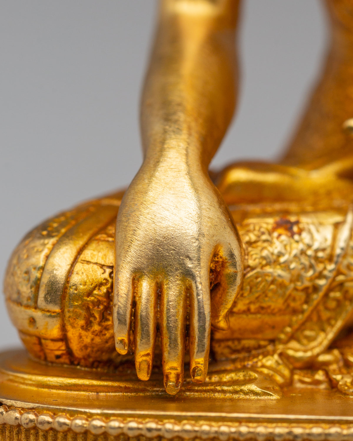Enlightened Gautama Buddha Statue | Shakyamuni Buddha for Altar Decor