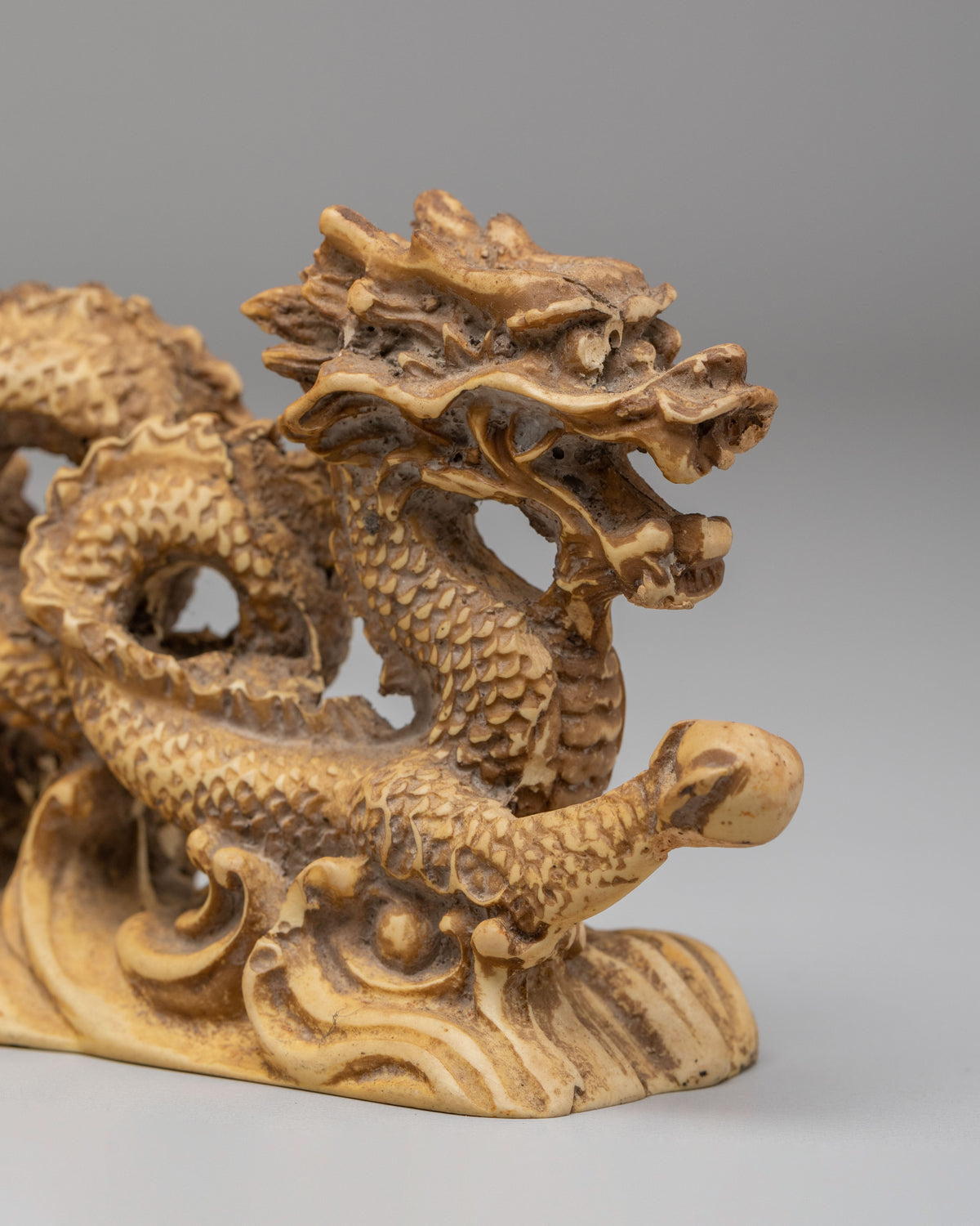 Mythical Dragon Decor | A Symbol of Strength and Protection