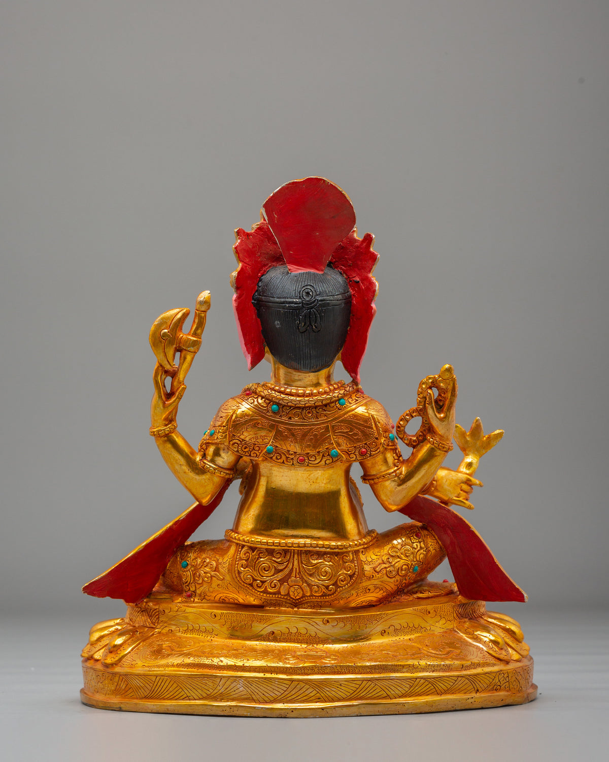 Traditional Ganesha Hindu Statue | Divine Hindu Deity for Altar Artwork