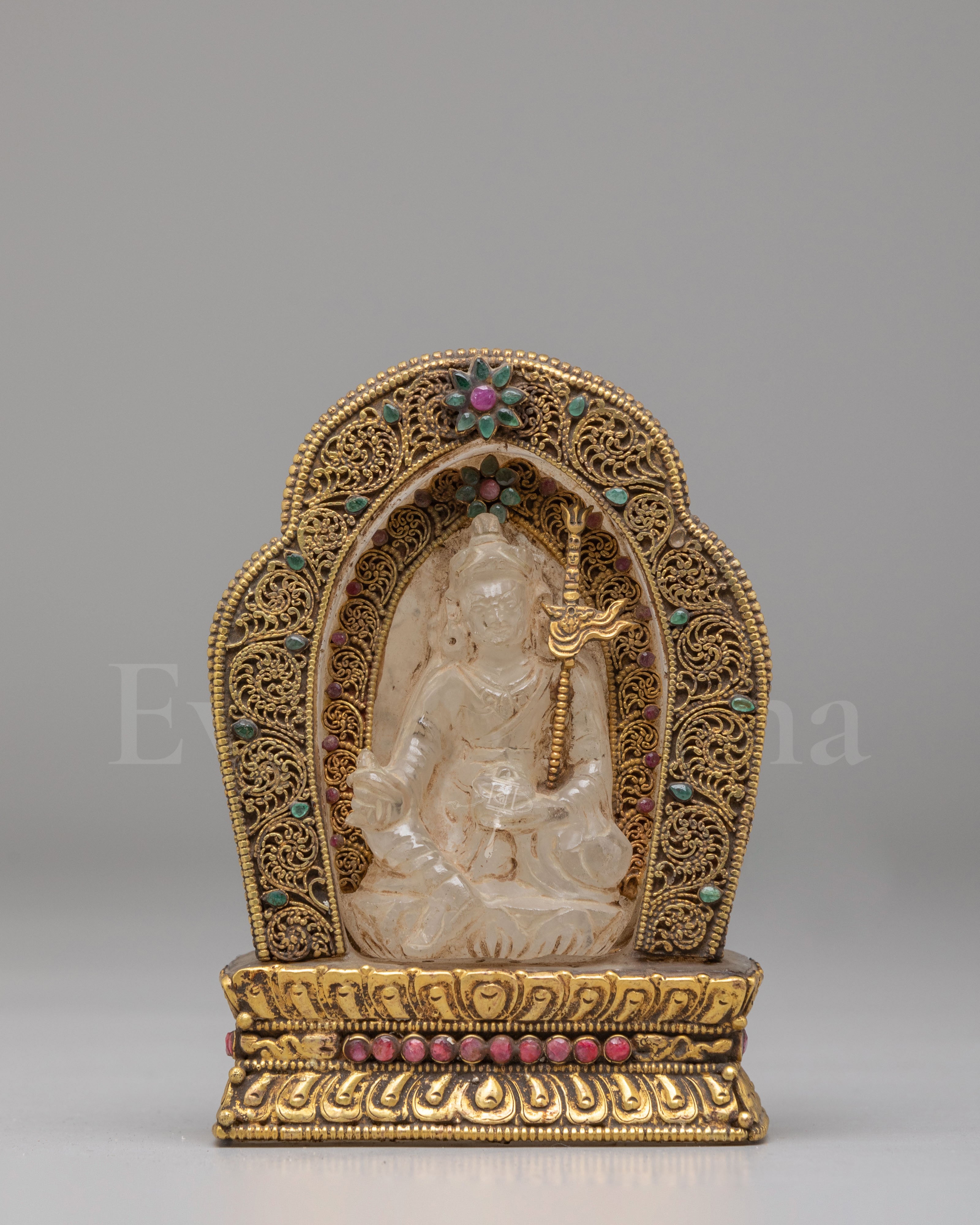 Himalayan Buddhist Guru Rinpoche Statue