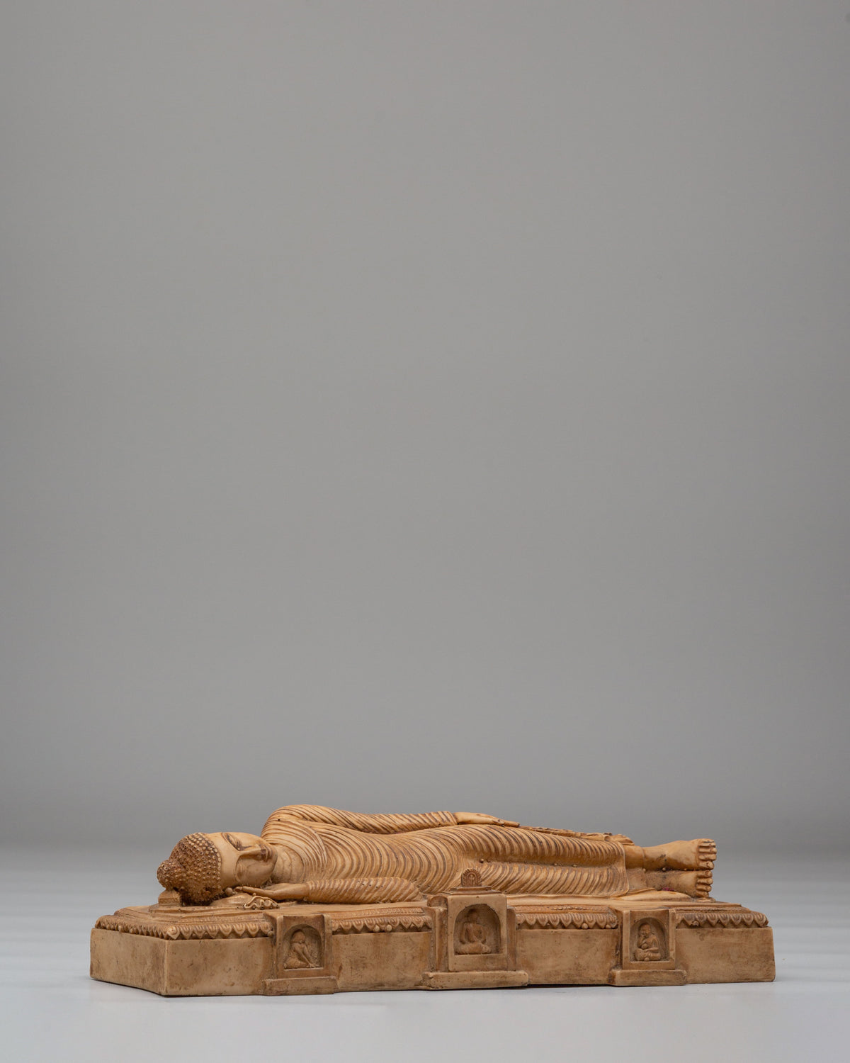 Buddhist Reclining Buddha Statue | Spiritual Meditation & Altar Decor
