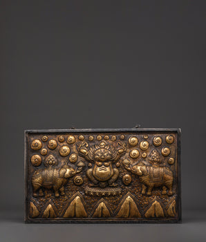 brass-made-wall-hanging