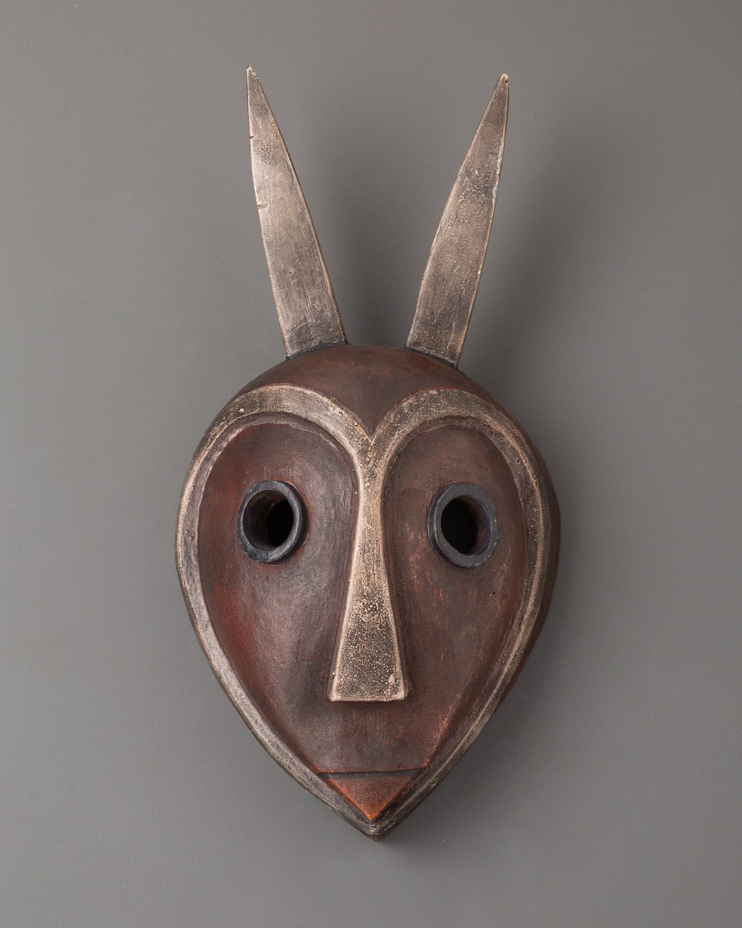 wooden-tribal-mask