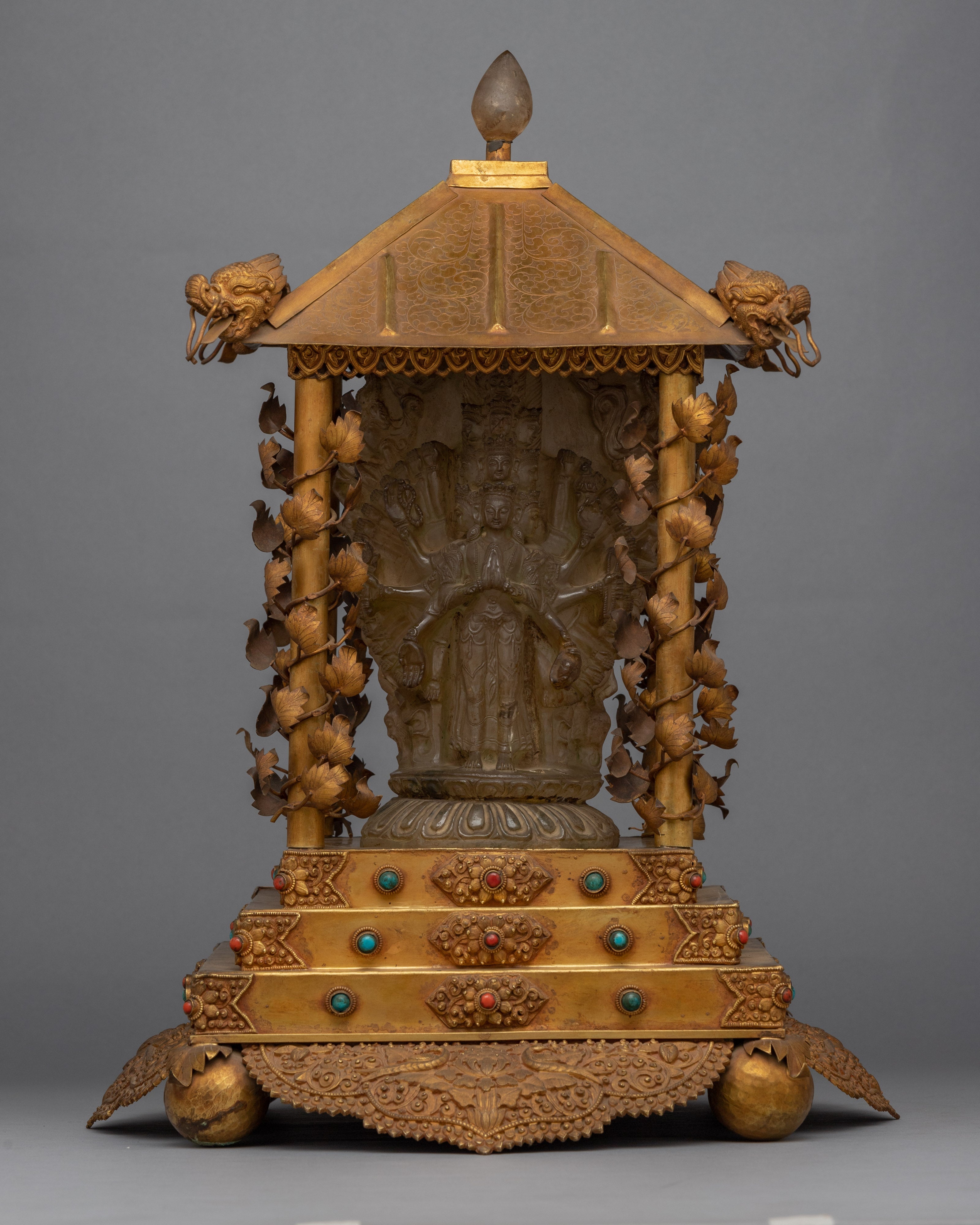 Chenrezig Statue