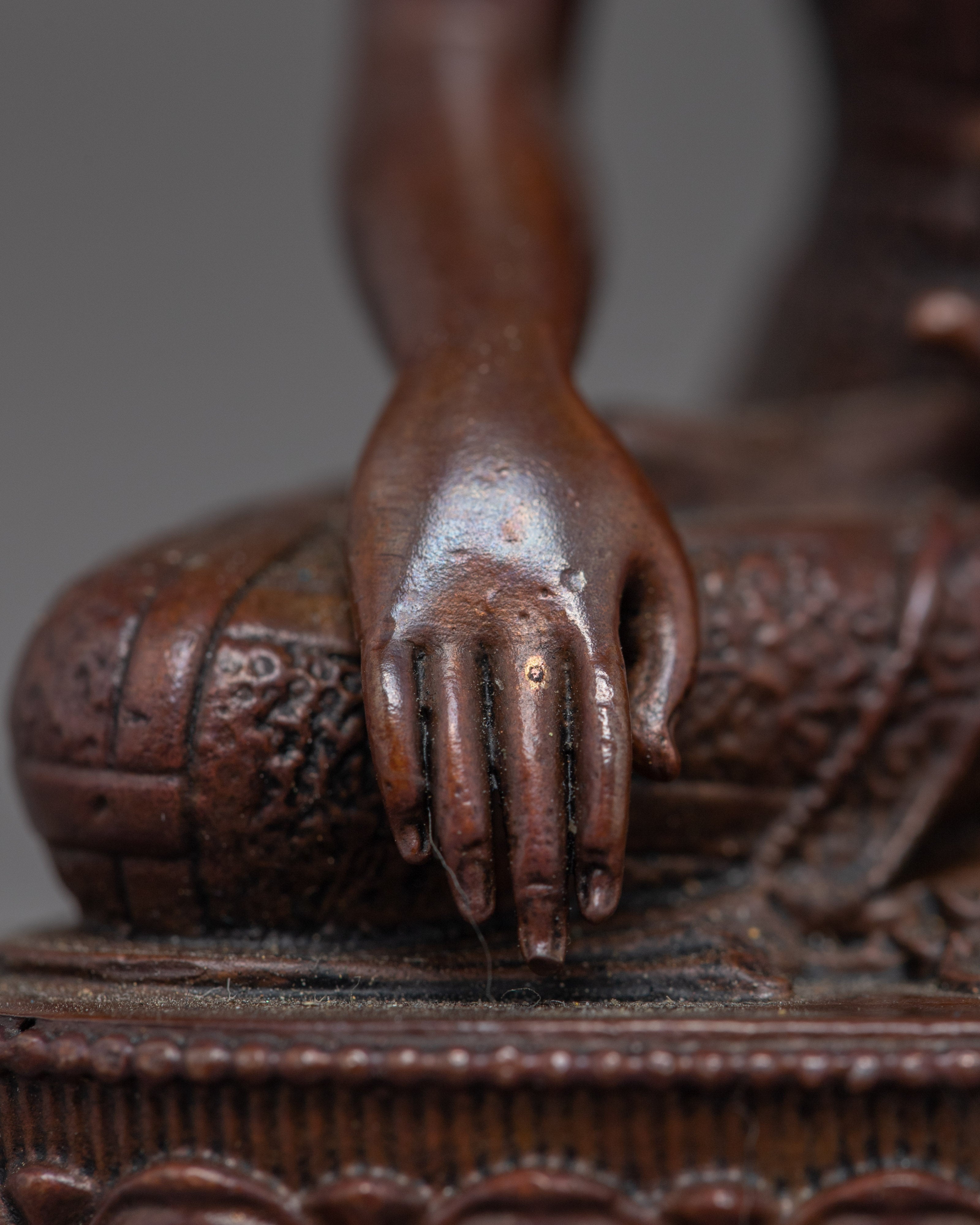 Shakyamuni Buddha Statue | Religious Sculpture | Traditional Crafts