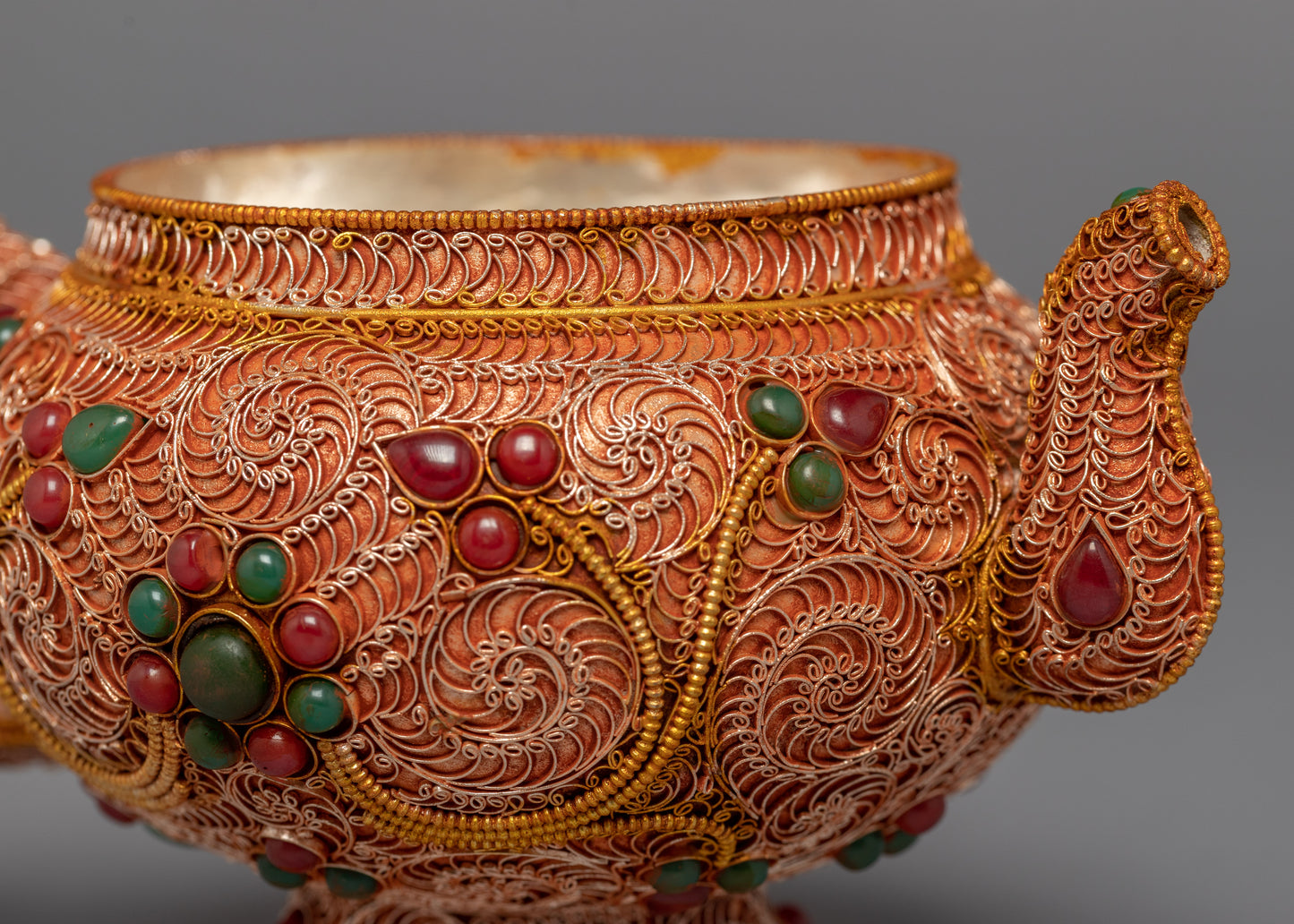 Tibetan Handmade Tea Pot | Himlayan Art Work