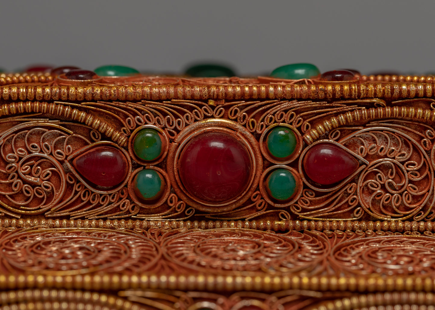 Conch Shell Symbolism in Buddhism | 24K Gold Plated
