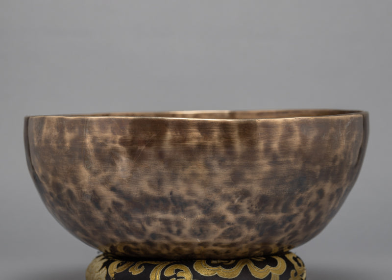 Himalayan Hand-Hammered Singing Bowl | Traditional  Bowl for meditaion