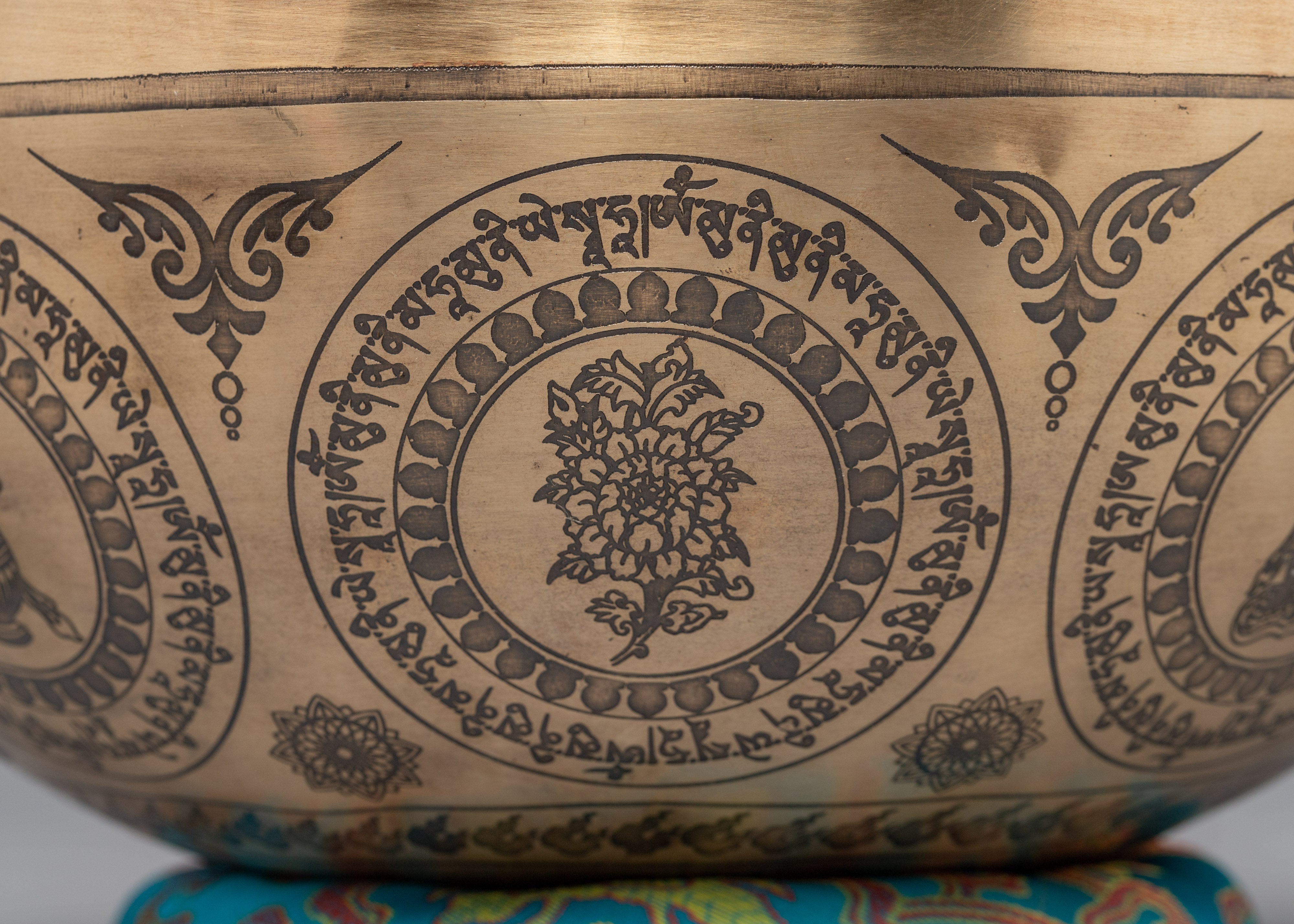 Tibetan Singing Bowls Meditation Practice | A#2 Frequency Bowl