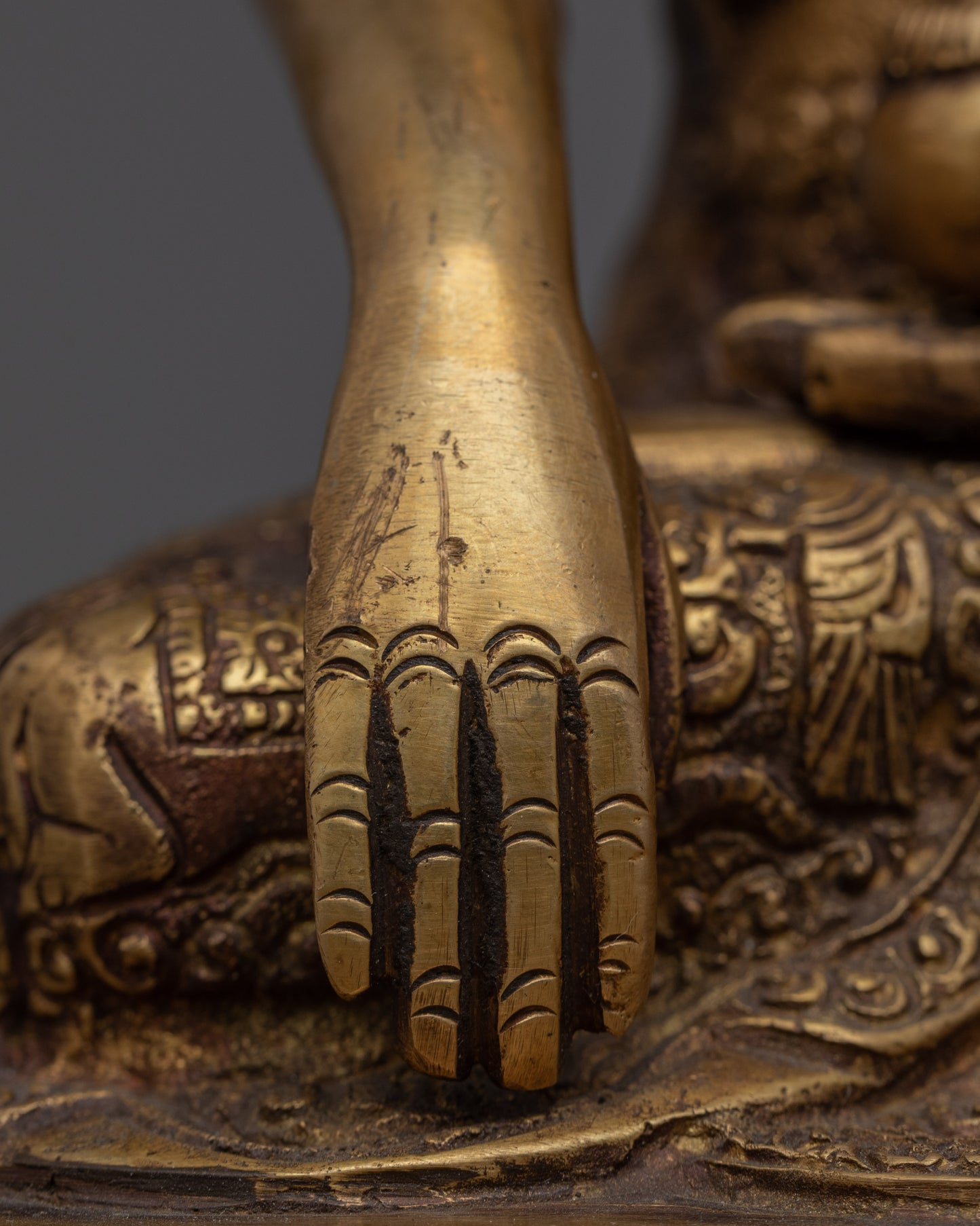 Buddha Shakyamuni Mantra Practice Statue | Handmade Art Collection