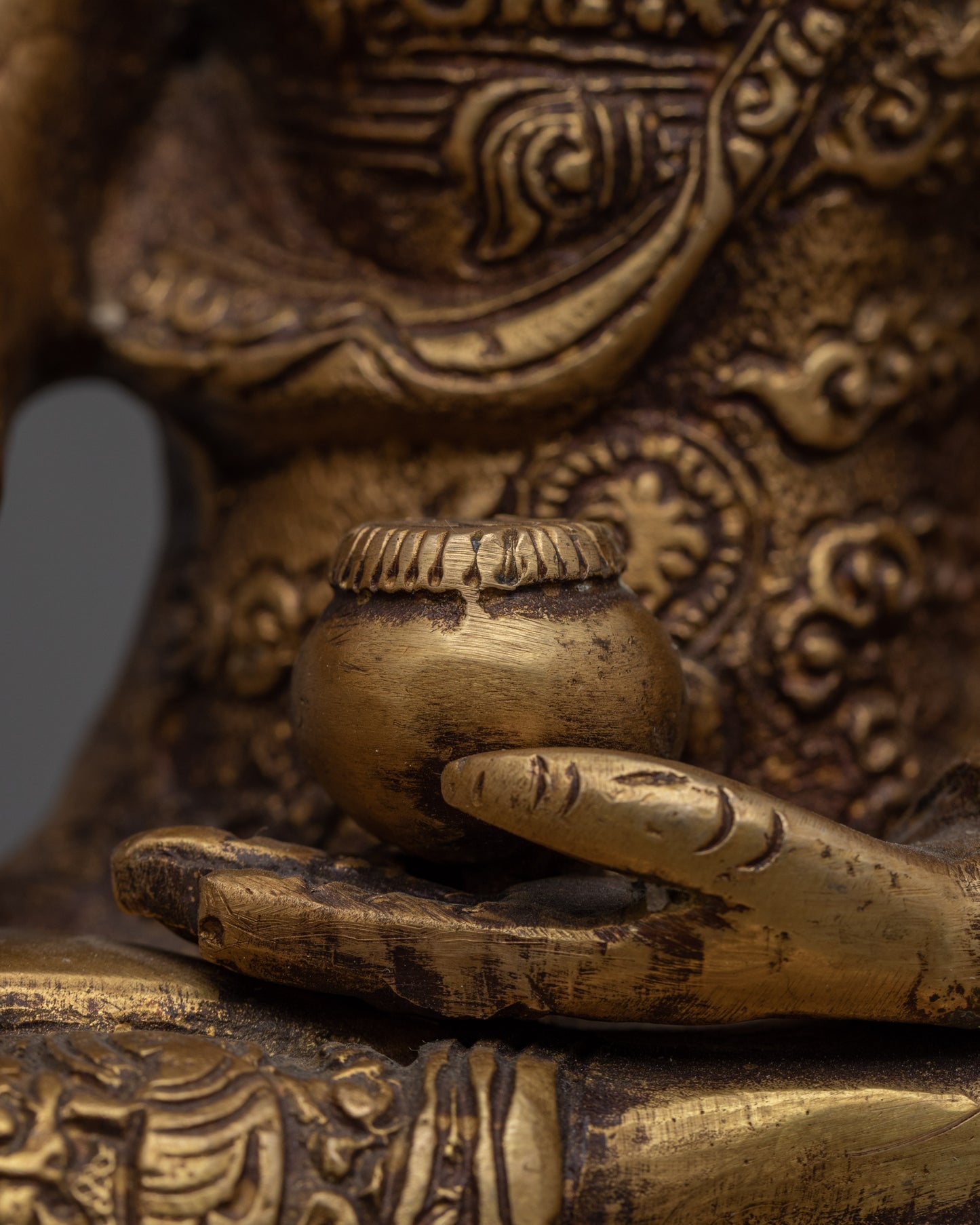 Buddha Shakyamuni Mantra Practice Statue | Handmade Art Collection