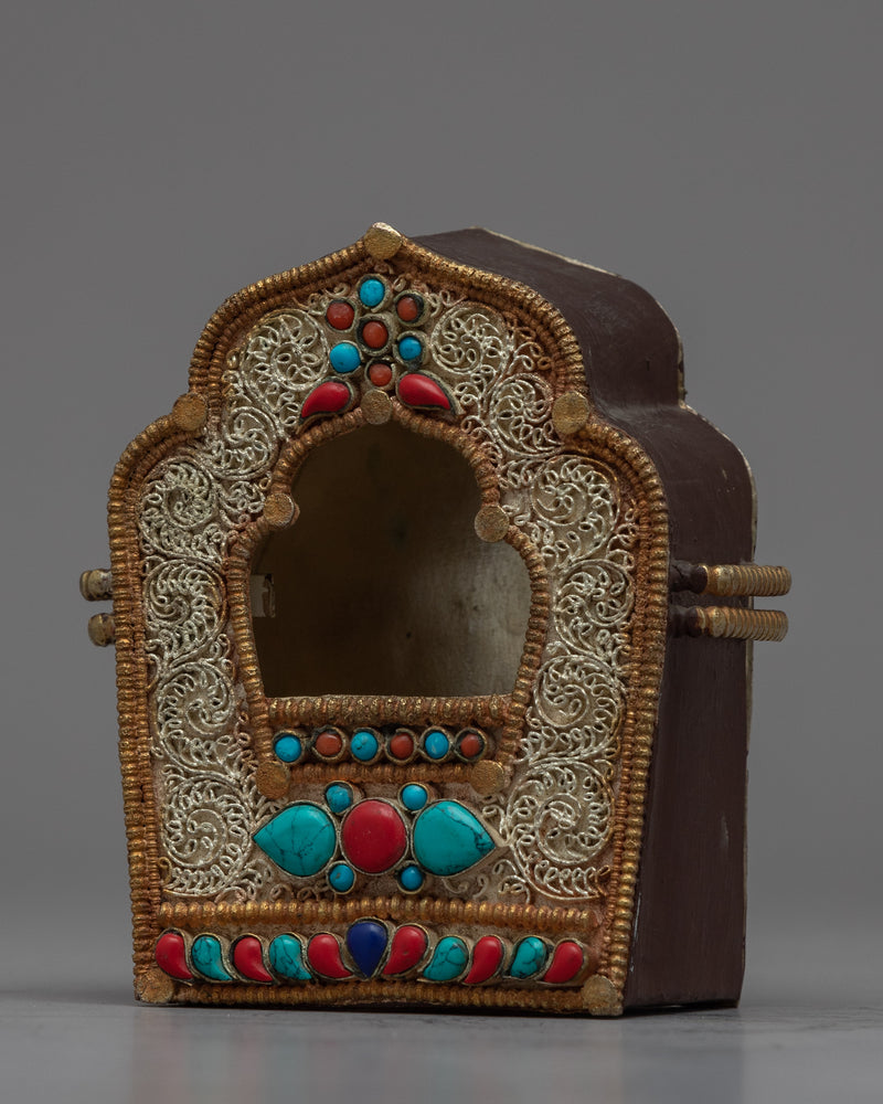 Treasure Chest Jewelry Box "Ghau" | 24k Gold Plated