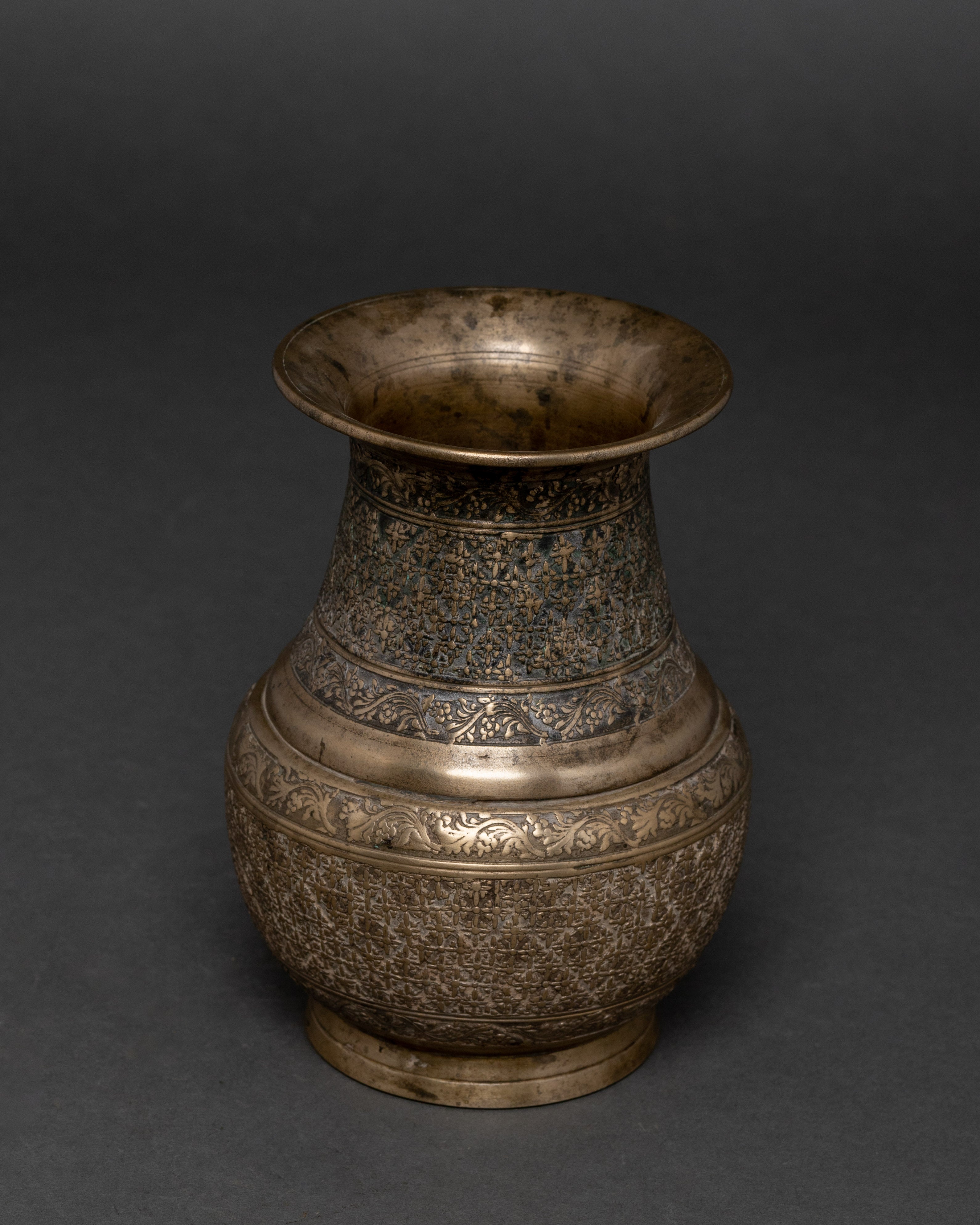 Vinatge Water Pot | Nepalese Karuwa