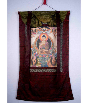 Shakyamuni Buddha With Brocade 