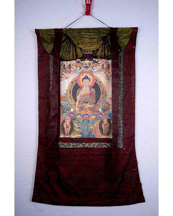 Shakyamuni Buddha With Brocade 