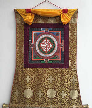 Shri Yantra Mandala Thangka | Brocade Mounted Himalayan Art