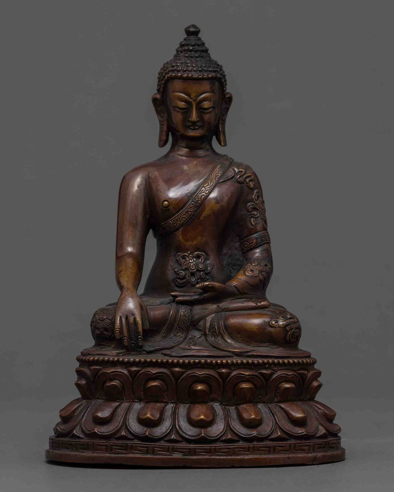 vintage Shakyamuni buddha